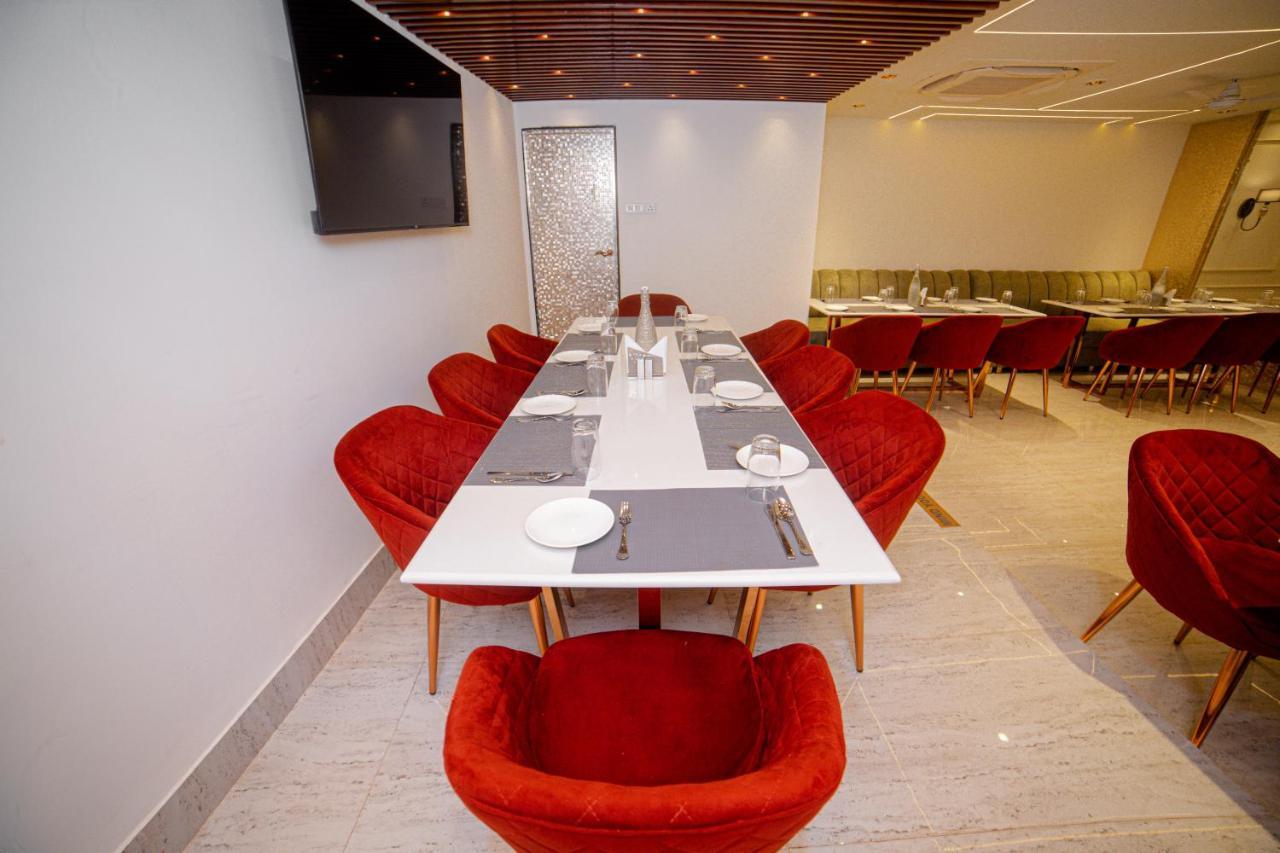 Pearl Courtyard Hotel Varanasi Eksteriør billede